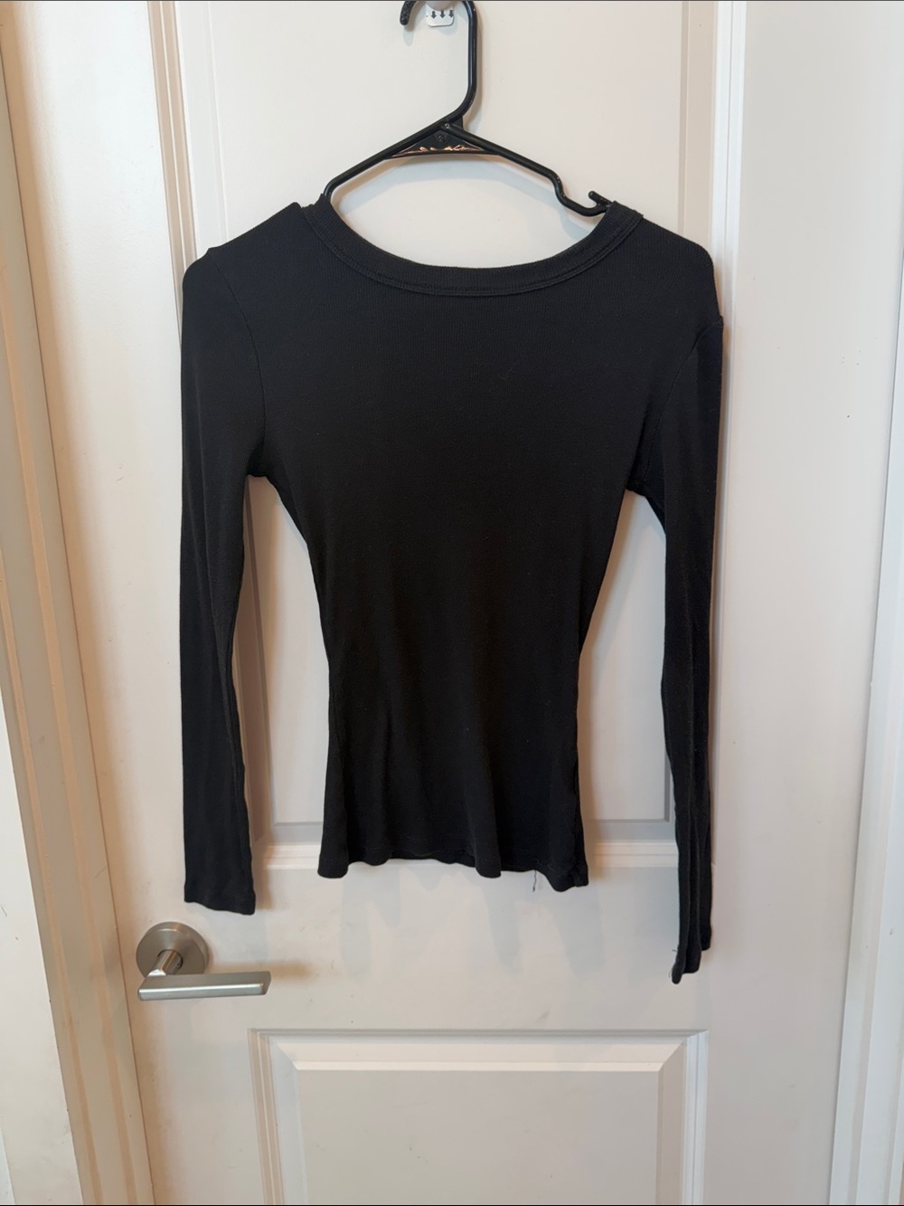 KOOKAÏ Black Ribbed Long-Sleeve Top